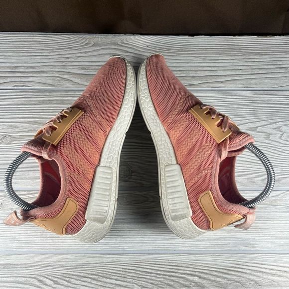 Adidas NMD Women’s Pink Peach Shoes Sneaker Size 6.5 - Picture 6 of 10